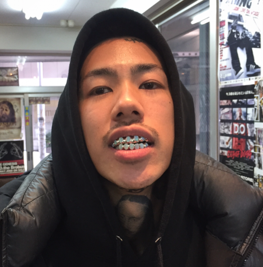 GRILLZ JEWELZ — Big Apple Scramble GRILLZ JEWELZ — Big Apple Scramble